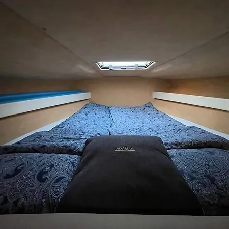 Hotel na wodzie Adamas Pasito Blanco